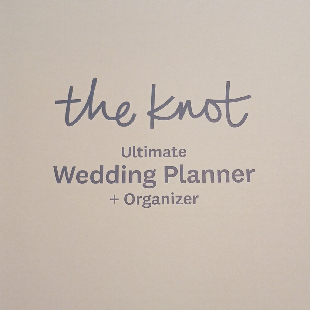 Ultimate Wedding Planner & Organizer - Cream